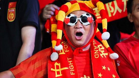 在片中饰演教练员的夏雨在片中饰演鲁迅的李雪健表示一度怕演不好而忐忑